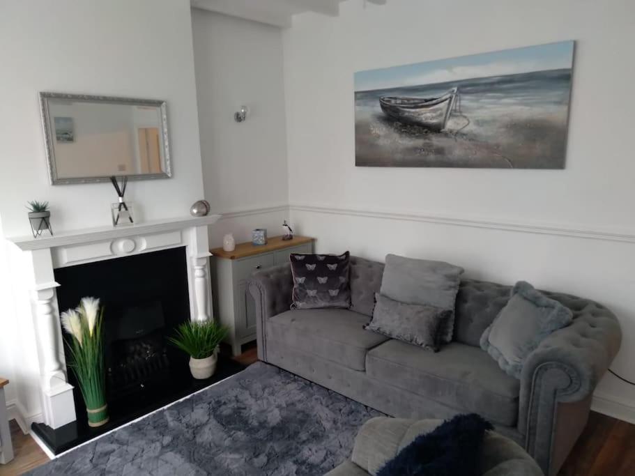 Wavecrest - Characterful 3 Bedroom Holiday home *
